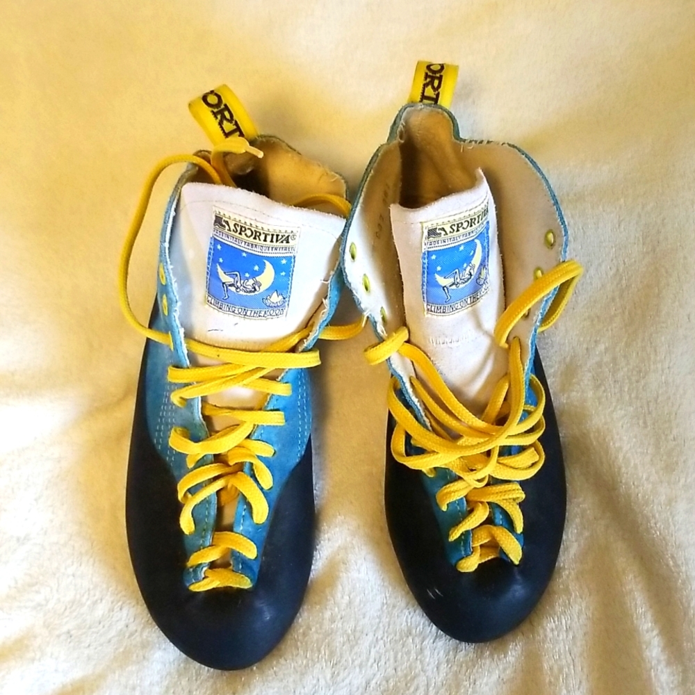 La Sportiva rock climbing shoes sz EUR 38.5
